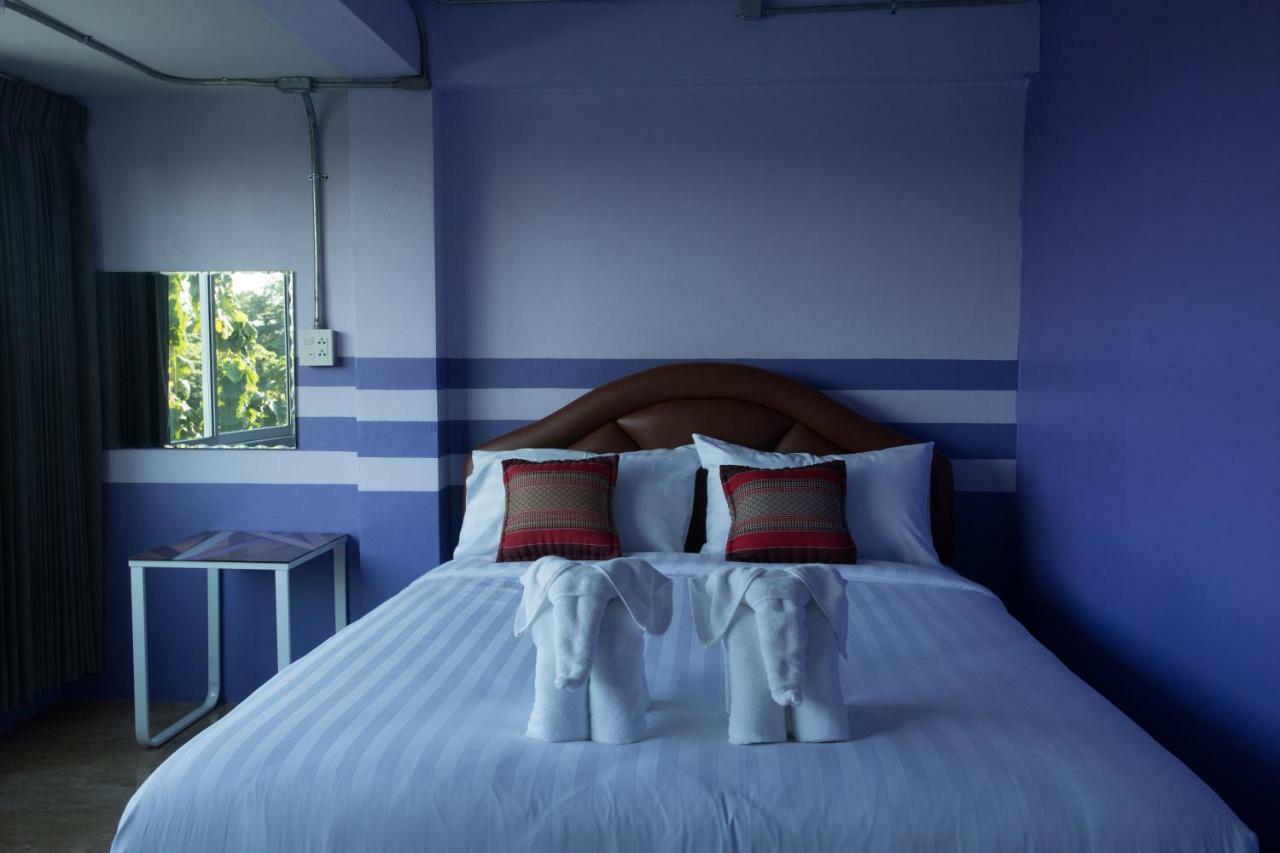 Baan Chang Hotel & Coffee House Tak Esterno foto