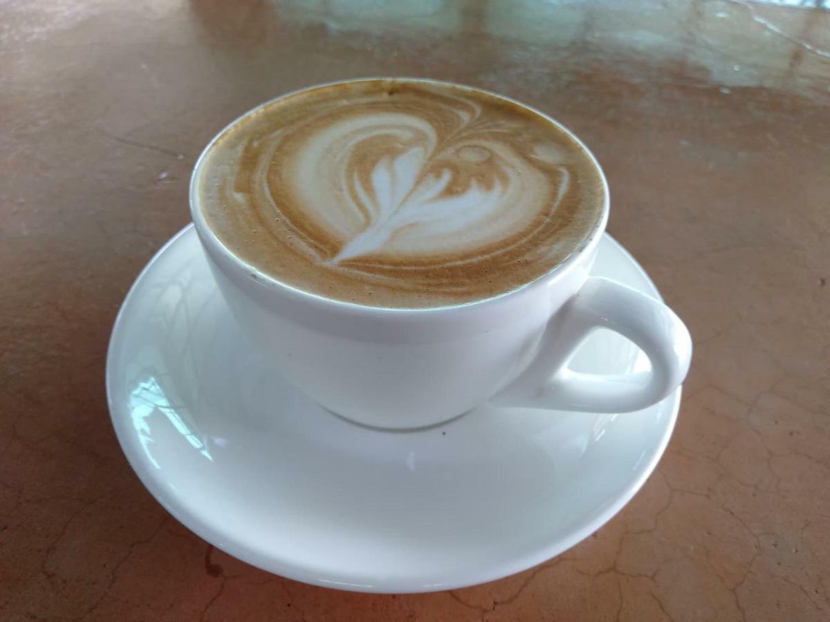 Baan Chang Hotel & Coffee House Tak Esterno foto
